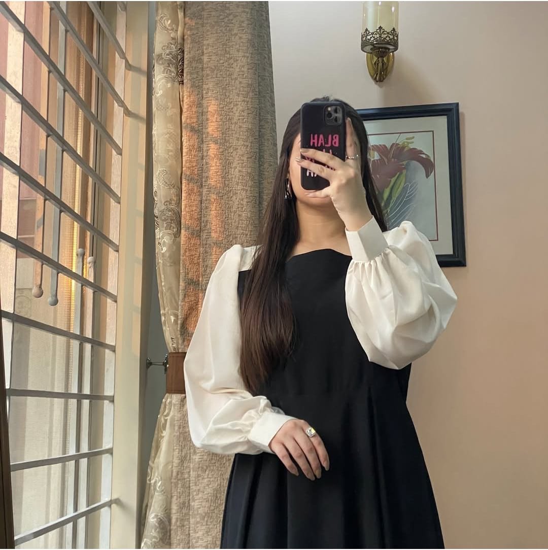 NOOM BLACK ELEGANT FROCK